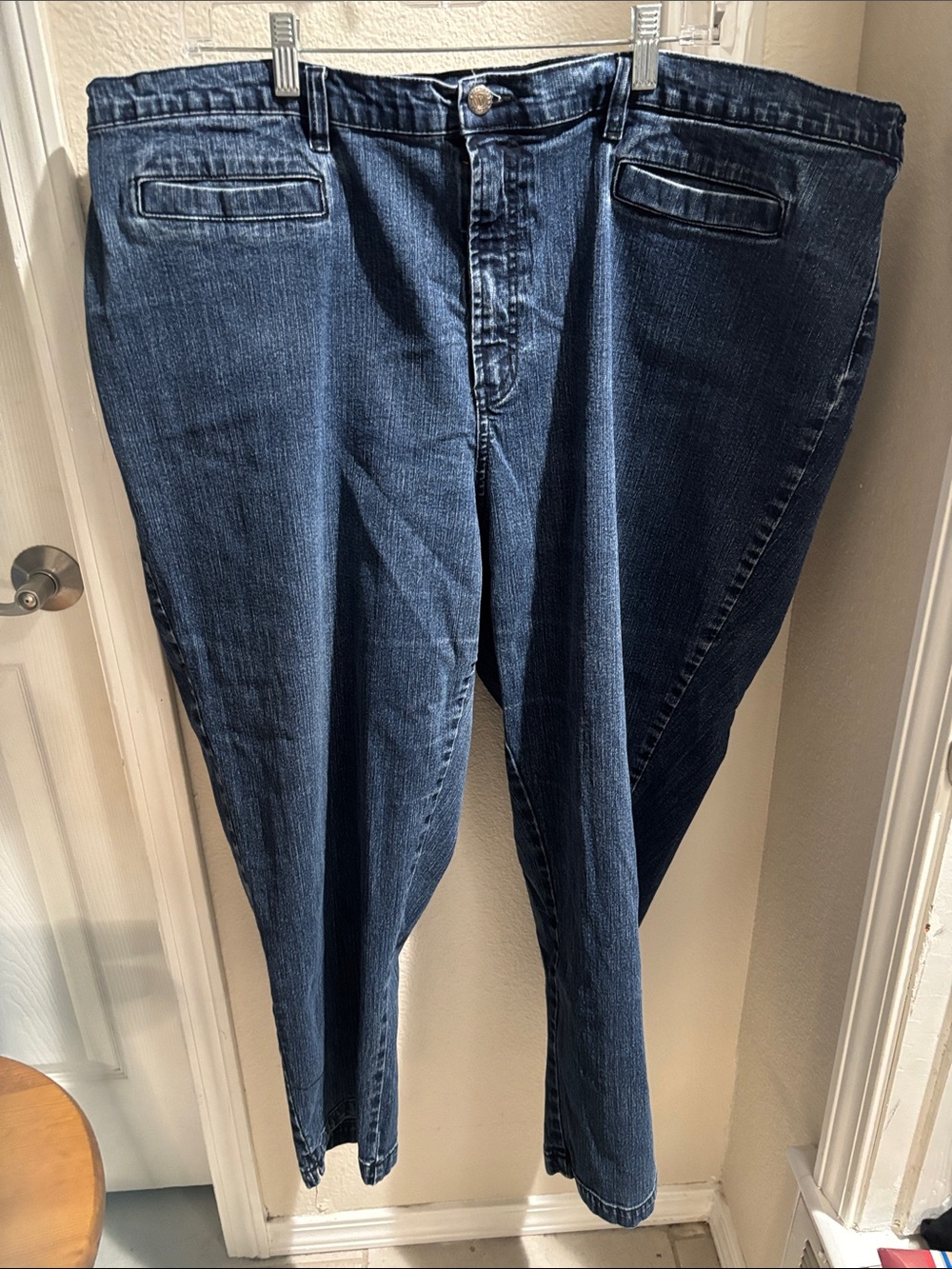 Westport Woman Blue and Red Denim Label Jeans 24W